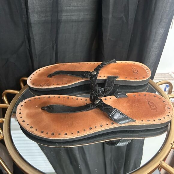 UGG Bria Braided Sandals - Picture 2 of 4